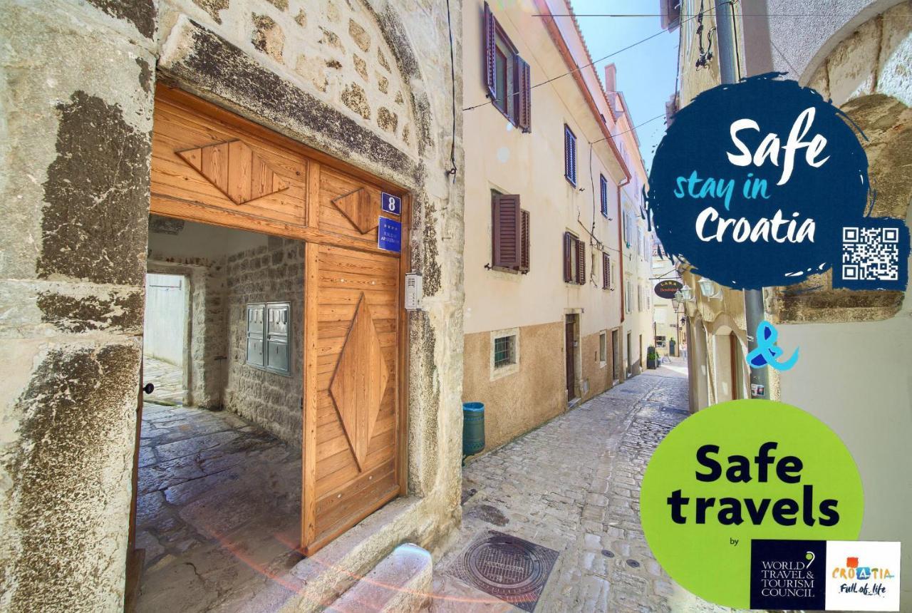 Apartmán Hrast Krk Town Exteriér fotografie