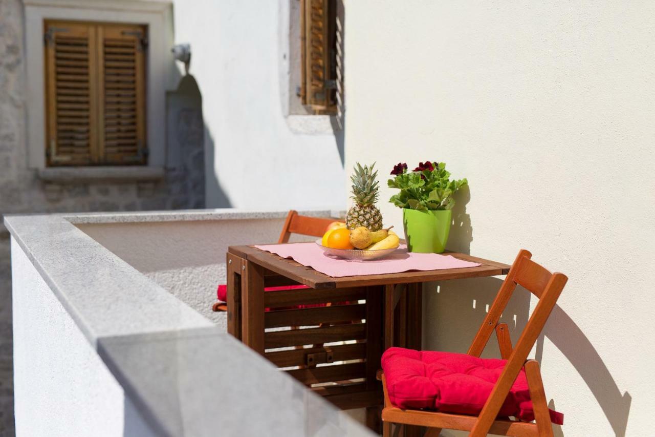 Apartmán Hrast Krk Town Exteriér fotografie