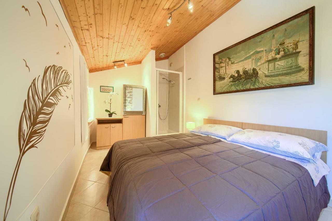 Apartmán Hrast Krk Town Exteriér fotografie